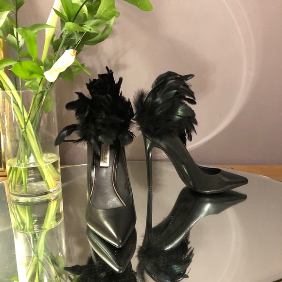 New Rachel Zoe Met gala high heels stiletto shoes black feather accents 7 - Picture 2 of 4